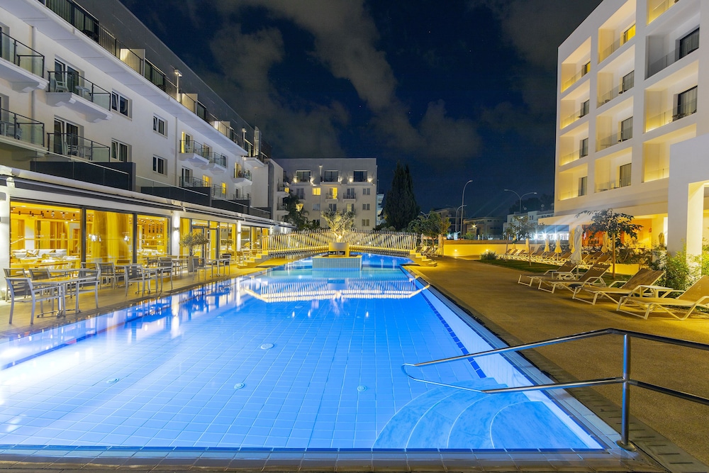 Anemi Hotel