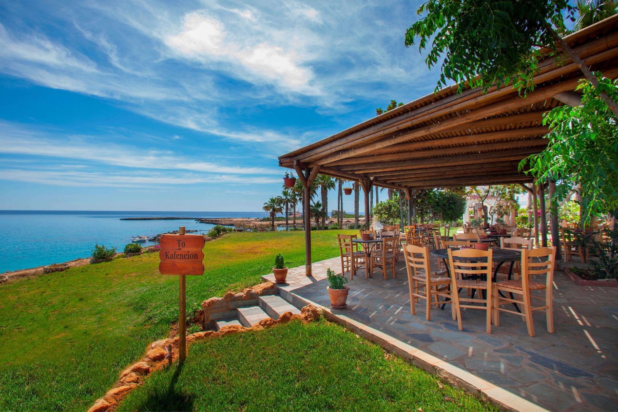 Cavo Maris Beach Hotel
